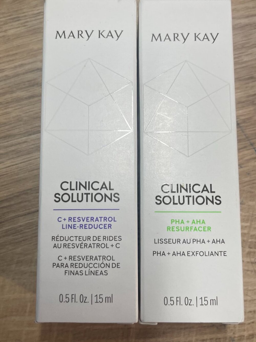 Mary Kay Clinical Solutions C + Resveratrol Line-Reducer & Resurfacer 0.5 fl oz